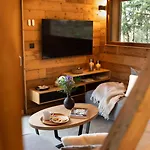 Les Cimes - Sauna - Jacuzzi Chalé